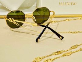 Picture of Valentino Sunglasses _SKUfw47394440fw